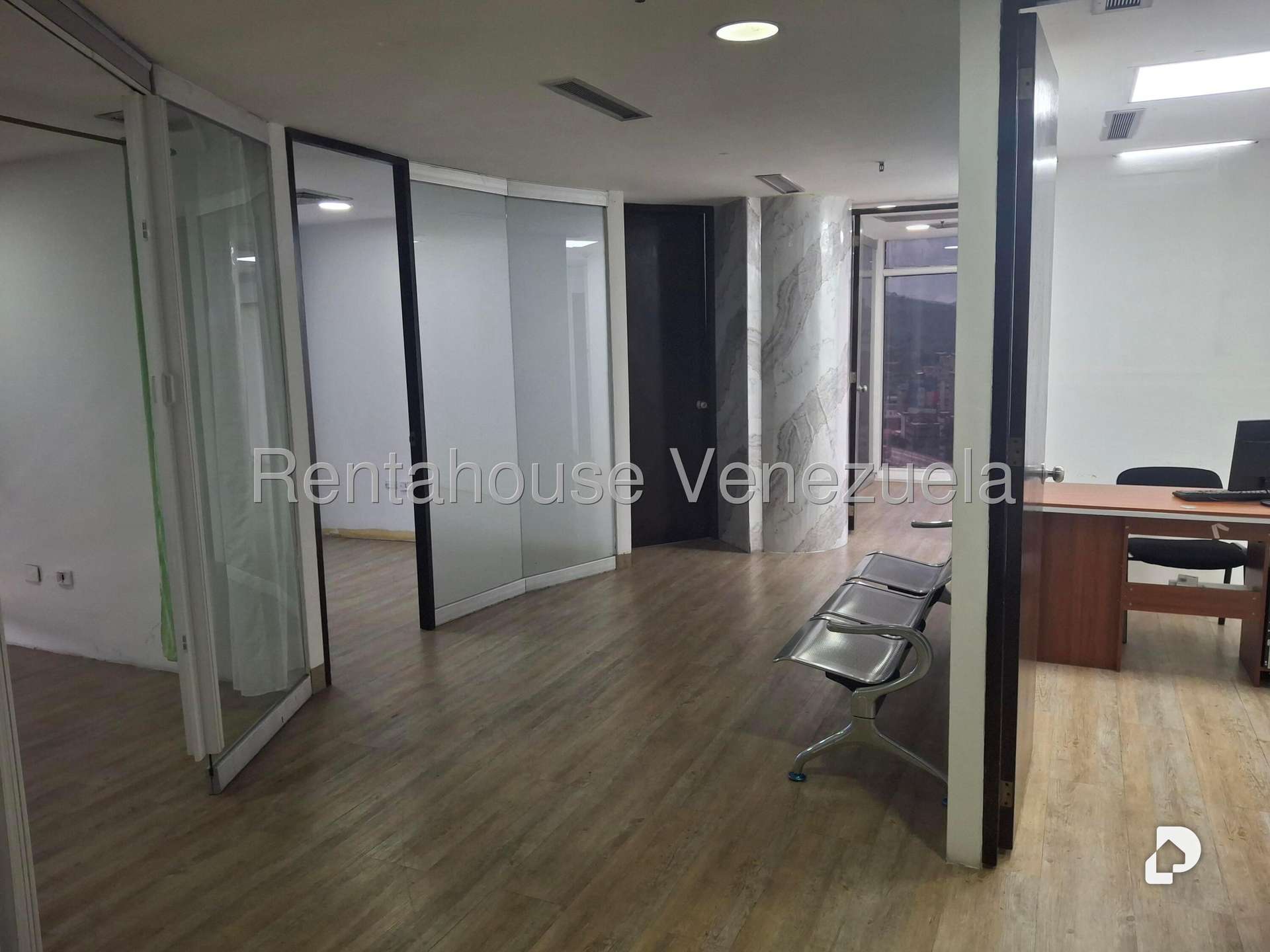 Local comercial en El Recreo, Caracas – 1