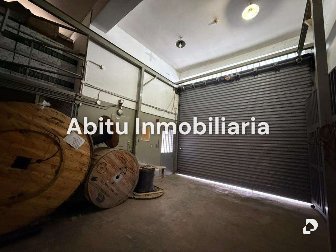 Building in Boleíta Sur, Caracas – 5