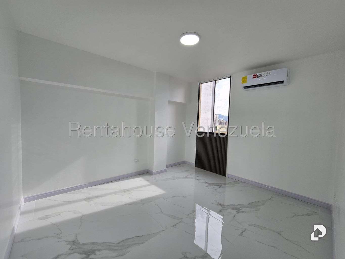 Apartamento en Santa Rosa de Lima, Caracas – 34