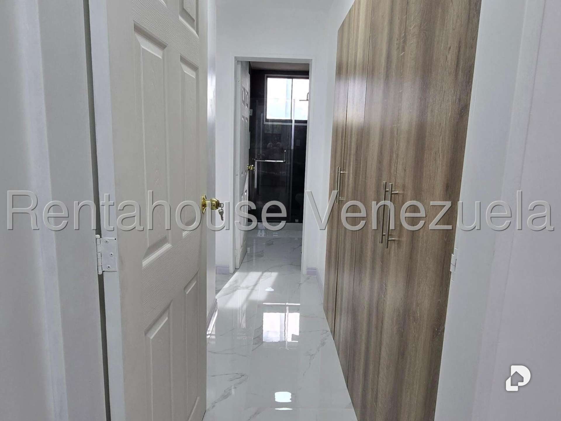 Apartamento en Santa Rosa de Lima, Caracas – 29
