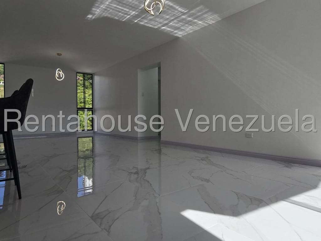 Apartamento en Santa Rosa de Lima, Caracas