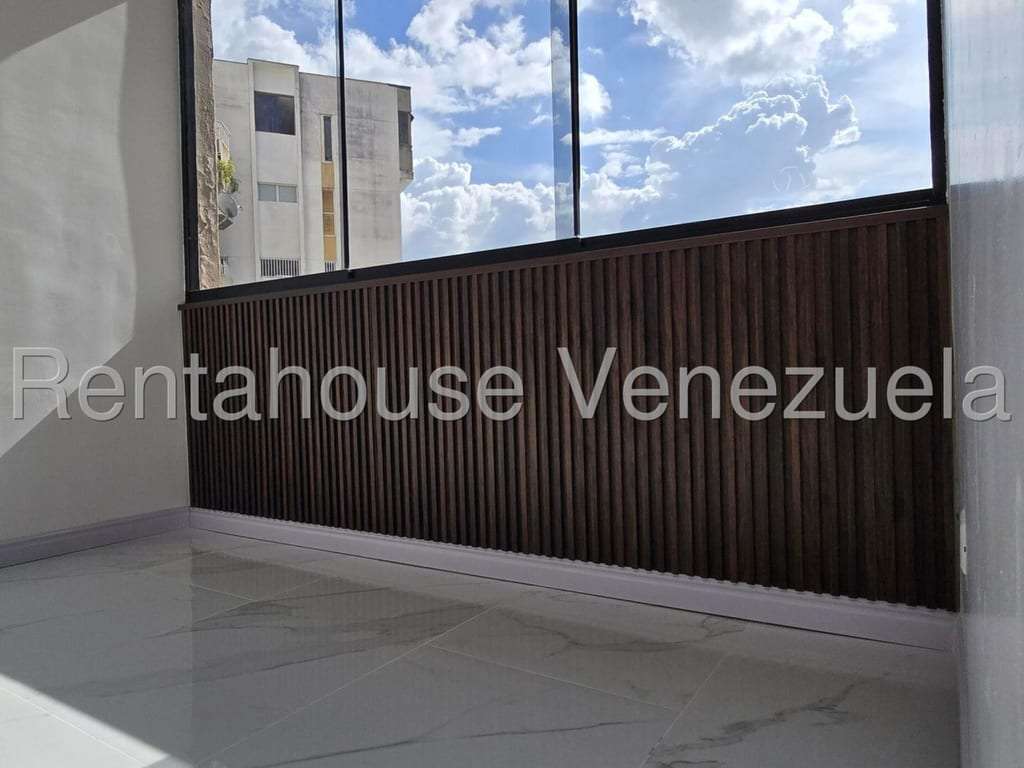 Apartamento en Santa Rosa de Lima, Caracas