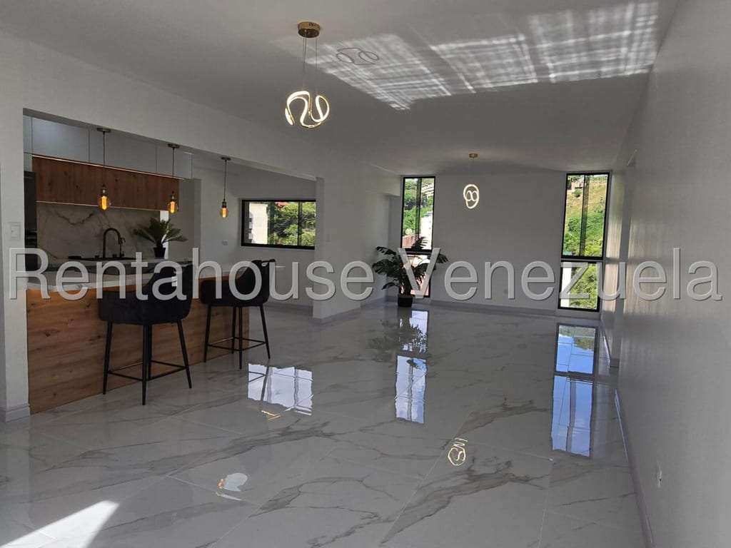Apartamento en Santa Rosa de Lima, Caracas