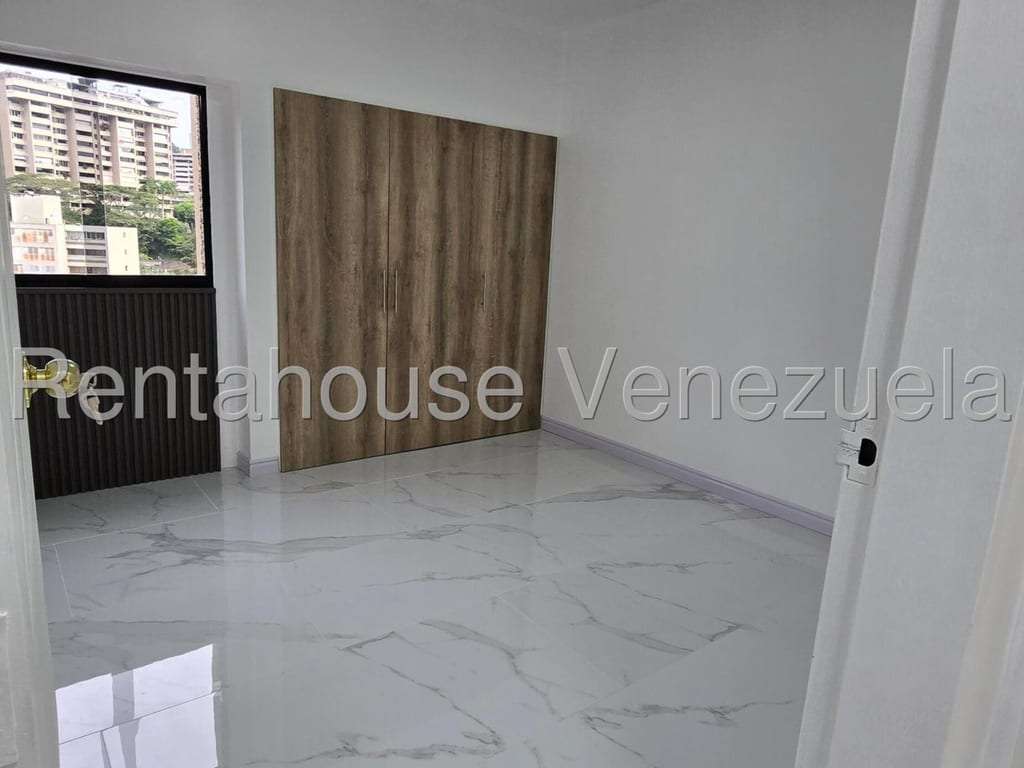 Apartamento en Santa Rosa de Lima, Caracas