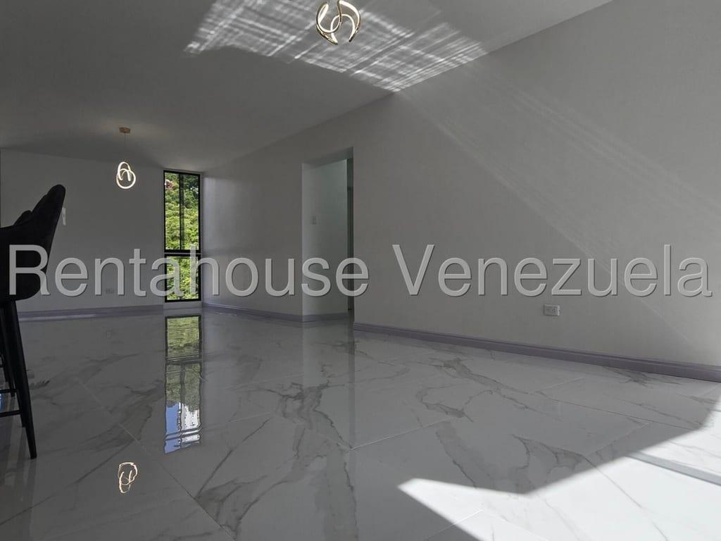 Apartamento en Santa Rosa de Lima, Caracas