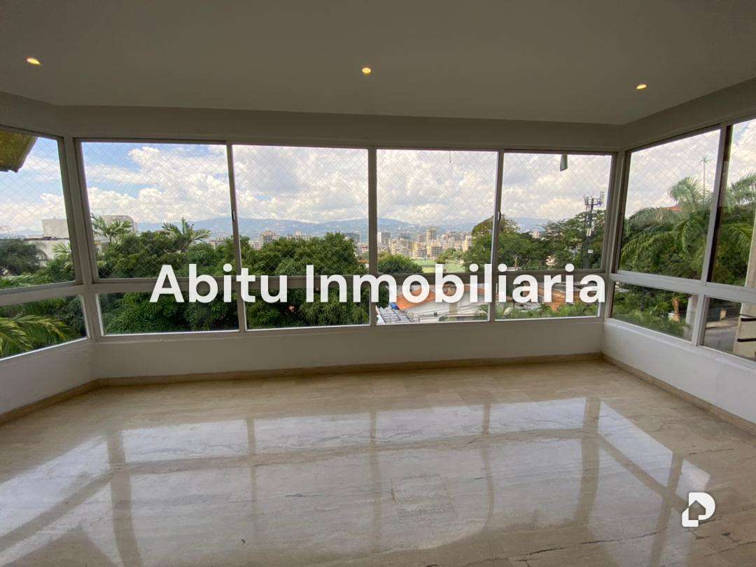 Apartment in Los Palos Grandes, Caracas – 7