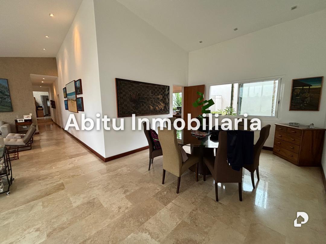 House in La Castellana, Caracas – 2
