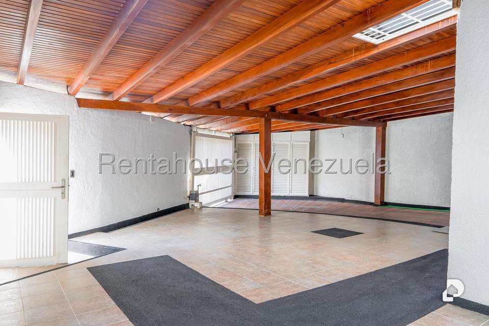 Casa en Alto Prado, Caracas – 3