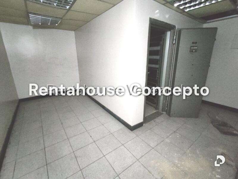 Local comercial en Flor Amarillo, Valencia – 13