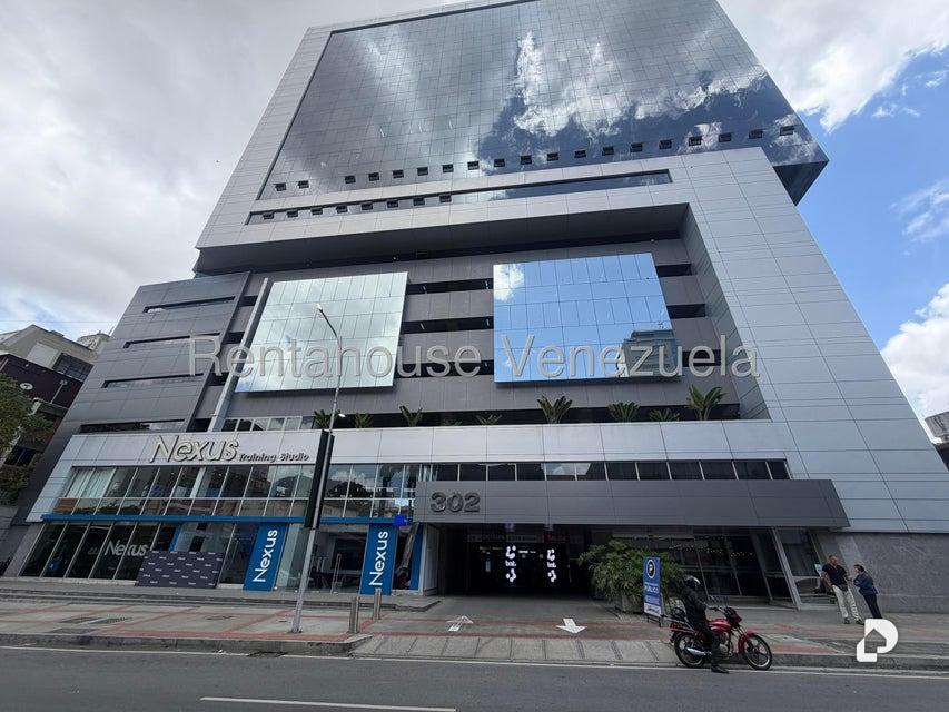 Oficina en Las Mercedes, Caracas – 1