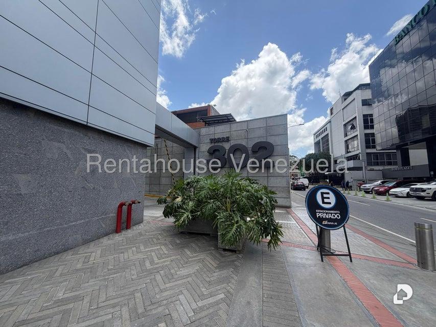 Oficina en Las Mercedes, Caracas – 2