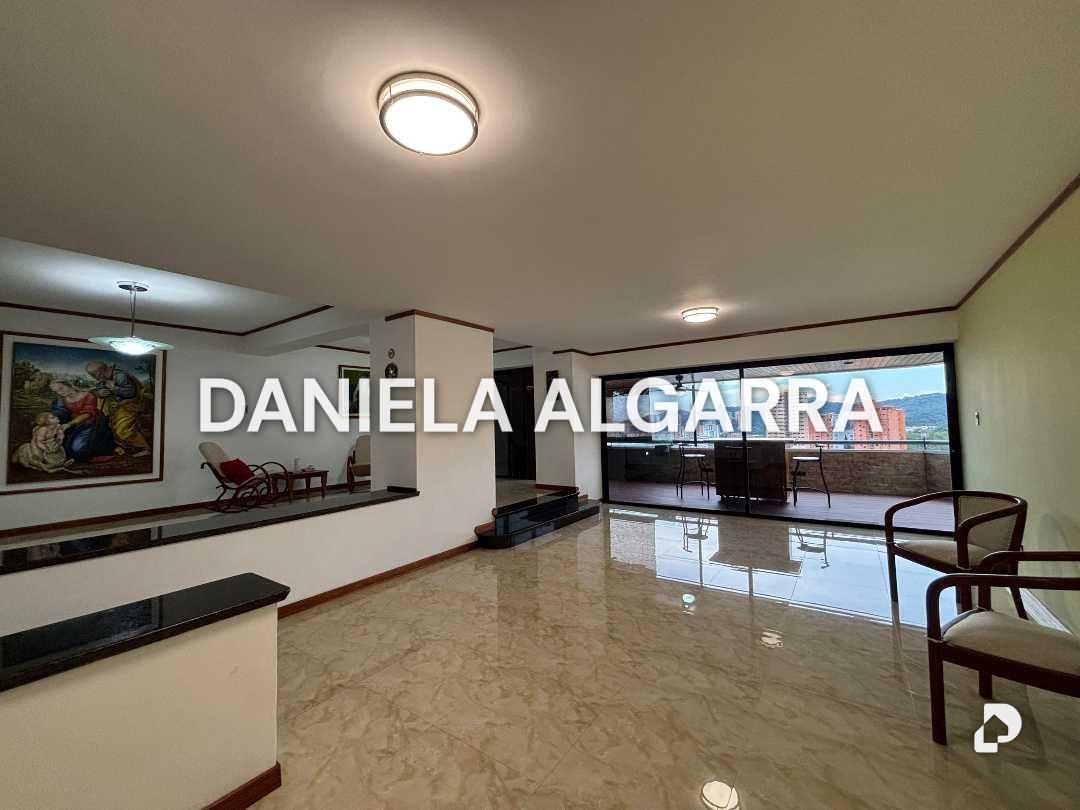Apartamento en El Parral, Valencia – 1