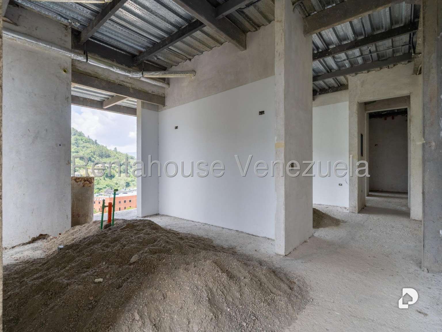 Casa en Santa Paula, Caracas – 16