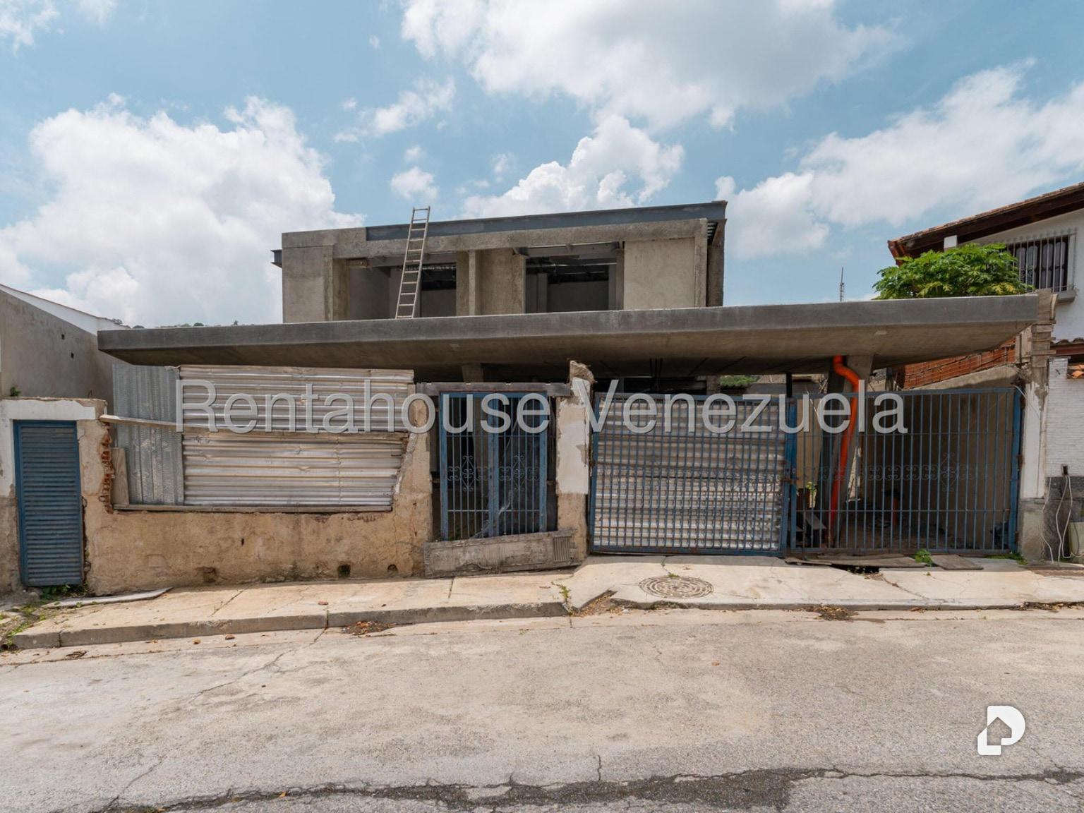 Casa en Santa Paula, Caracas – 2