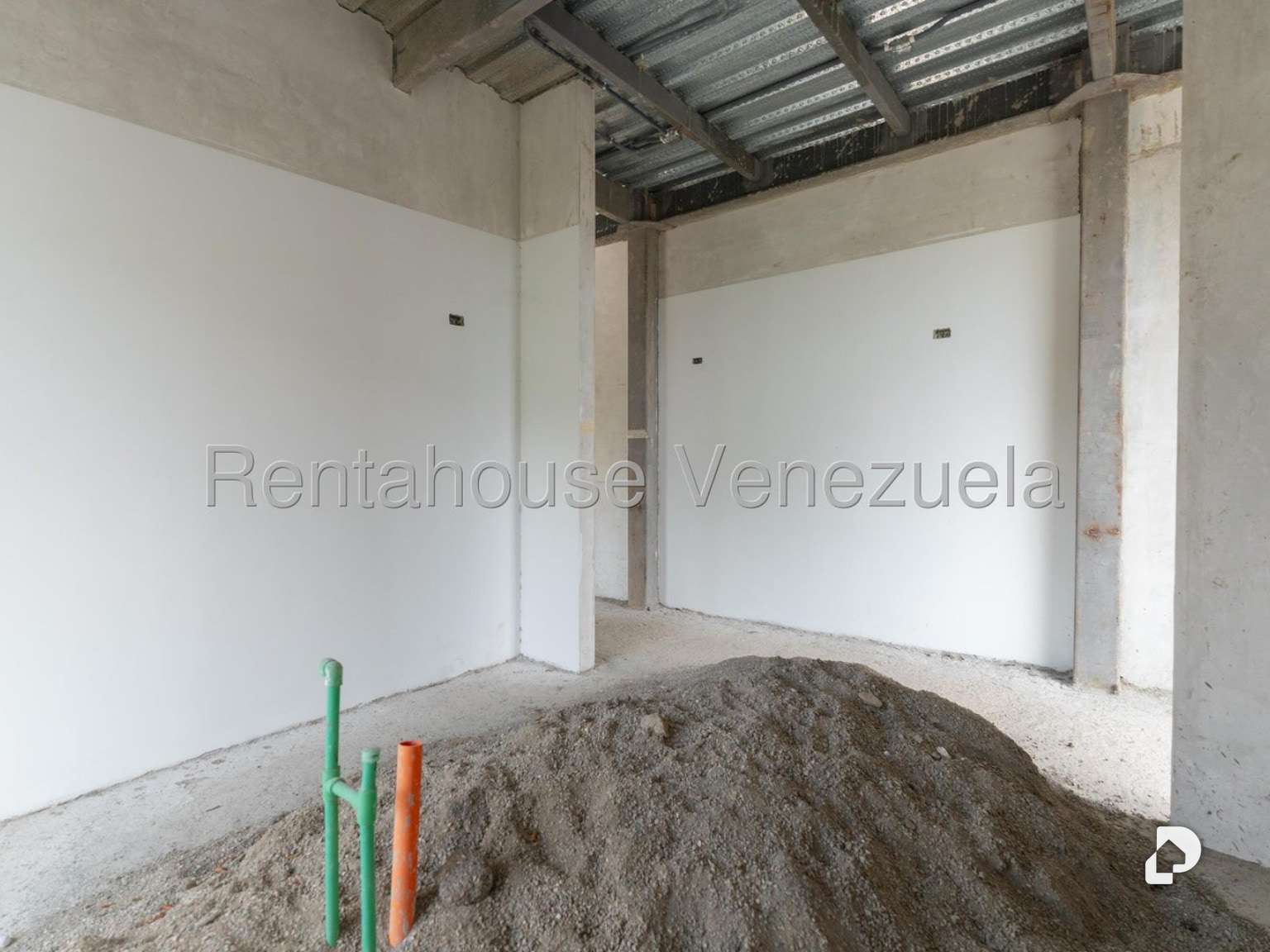 Casa en Santa Paula, Caracas – 18