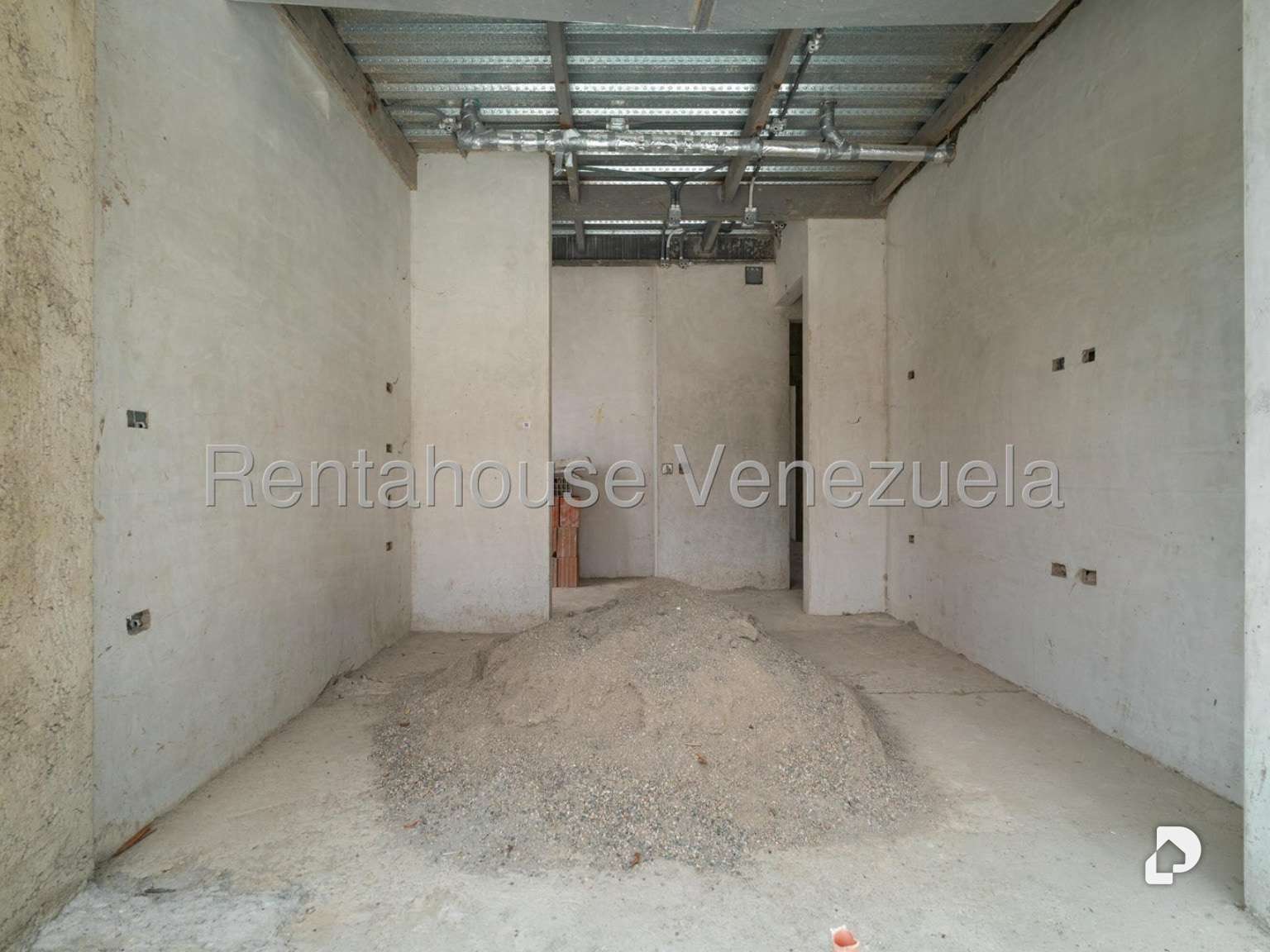 Casa en Santa Paula, Caracas – 42