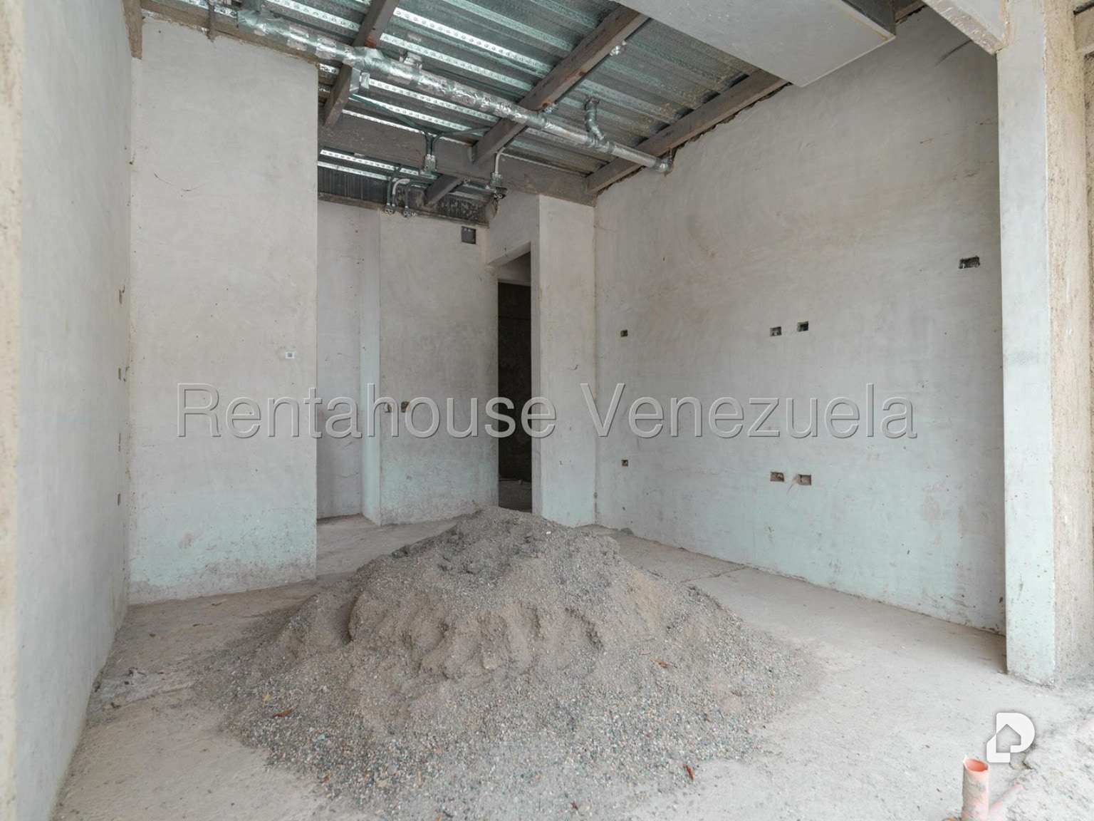 Casa en Santa Paula, Caracas – 38