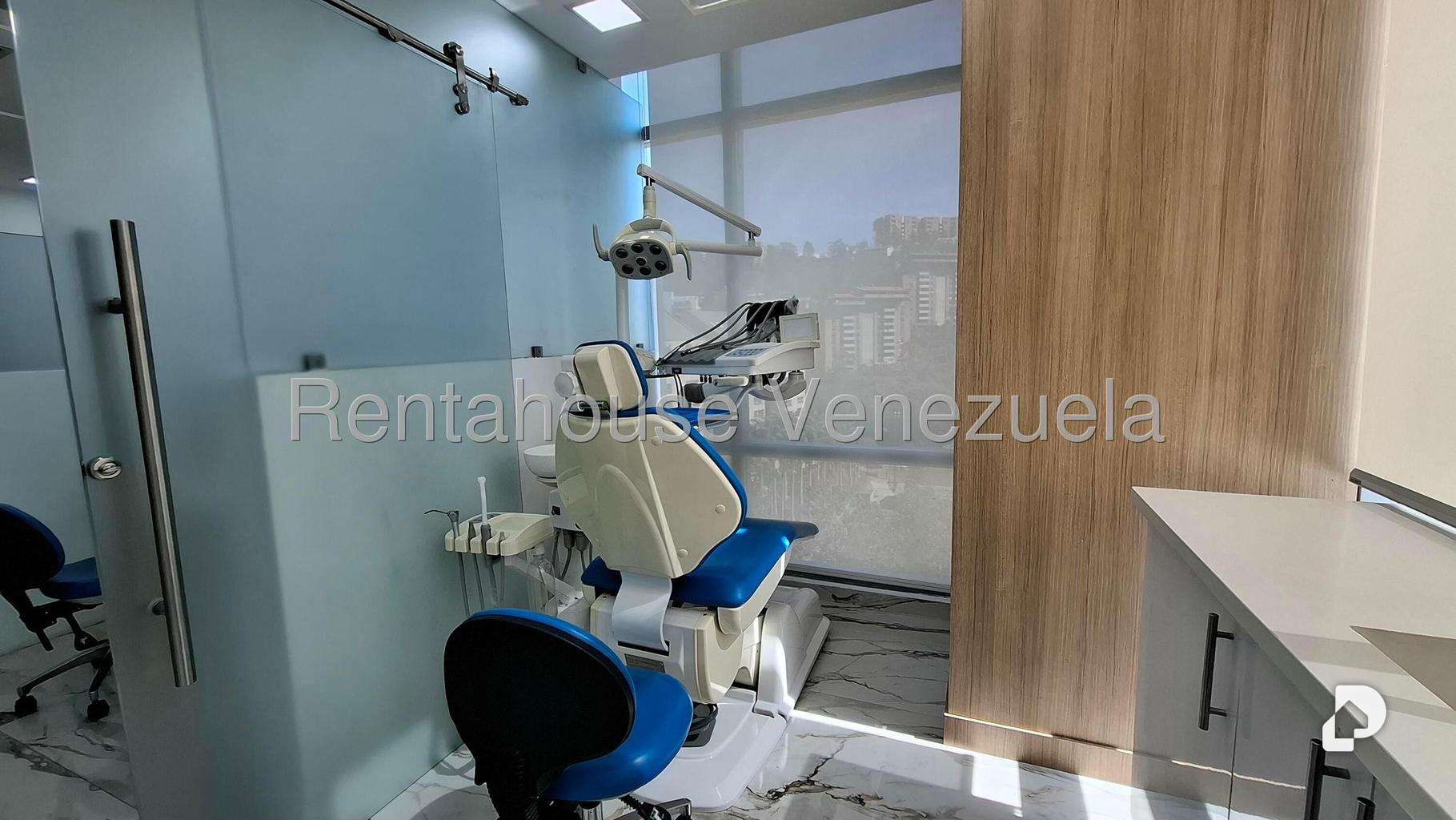 Local comercial en La Trinidad, Caracas – 13