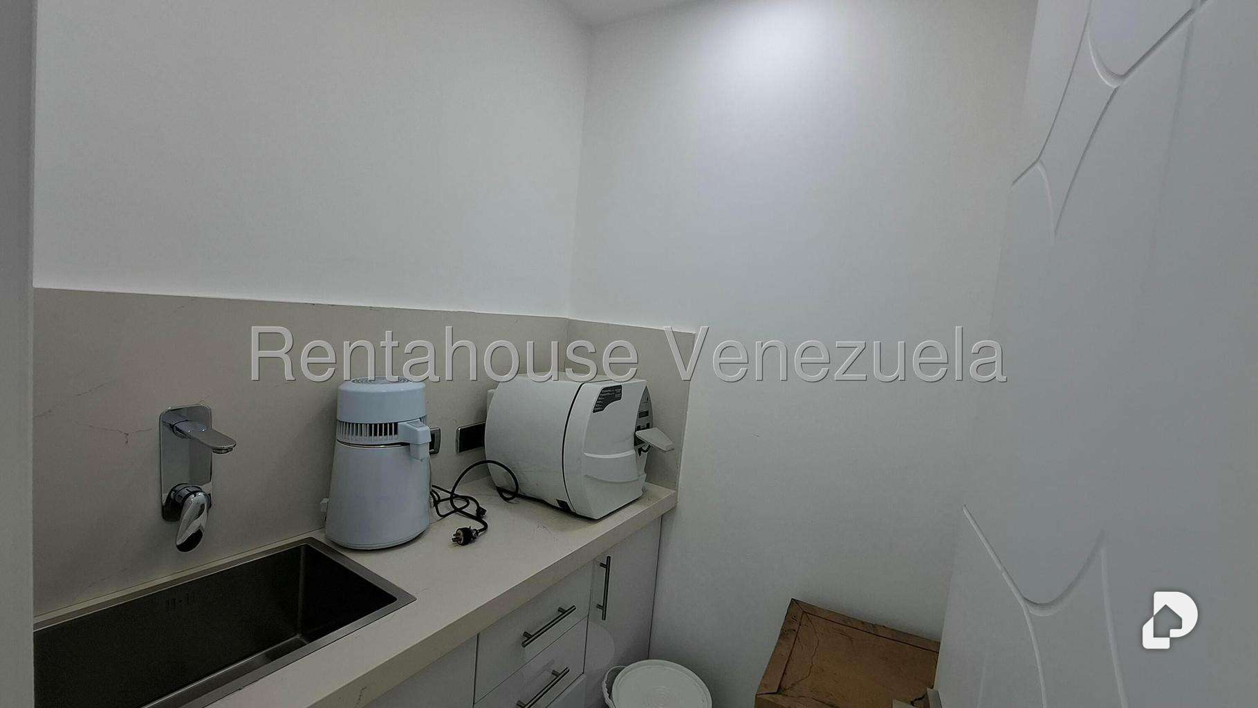 Local comercial en La Trinidad, Caracas – 7