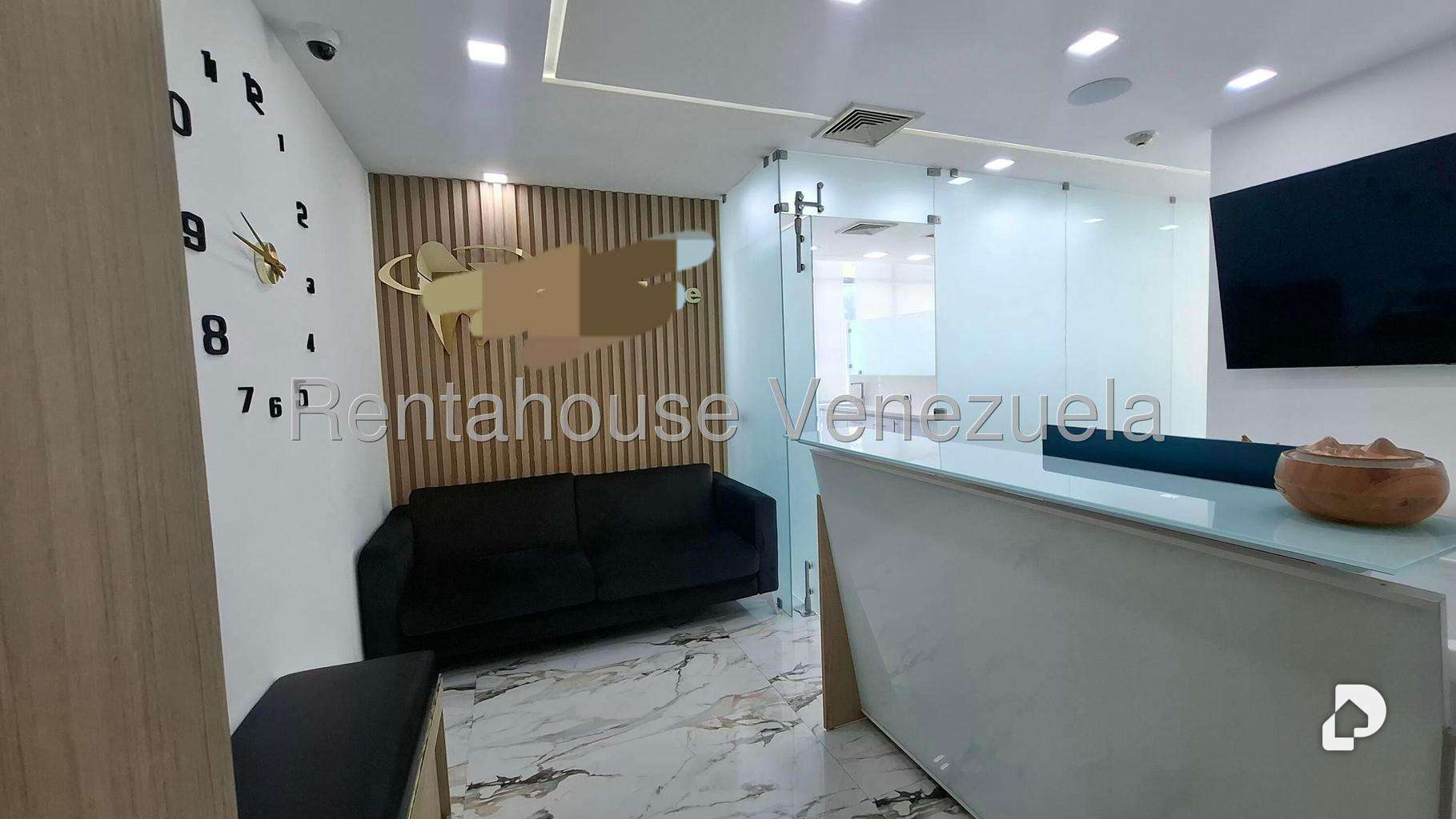 Local comercial en La Trinidad, Caracas – 20