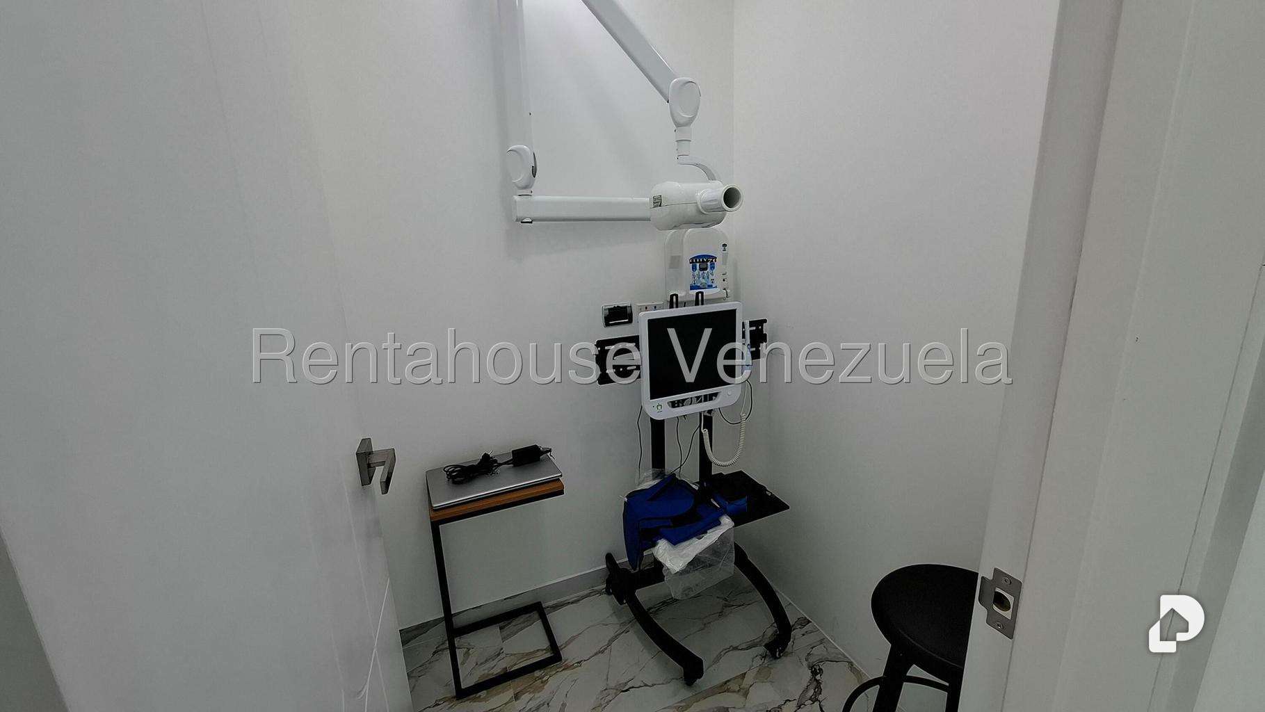 Local comercial en La Trinidad, Caracas – 8