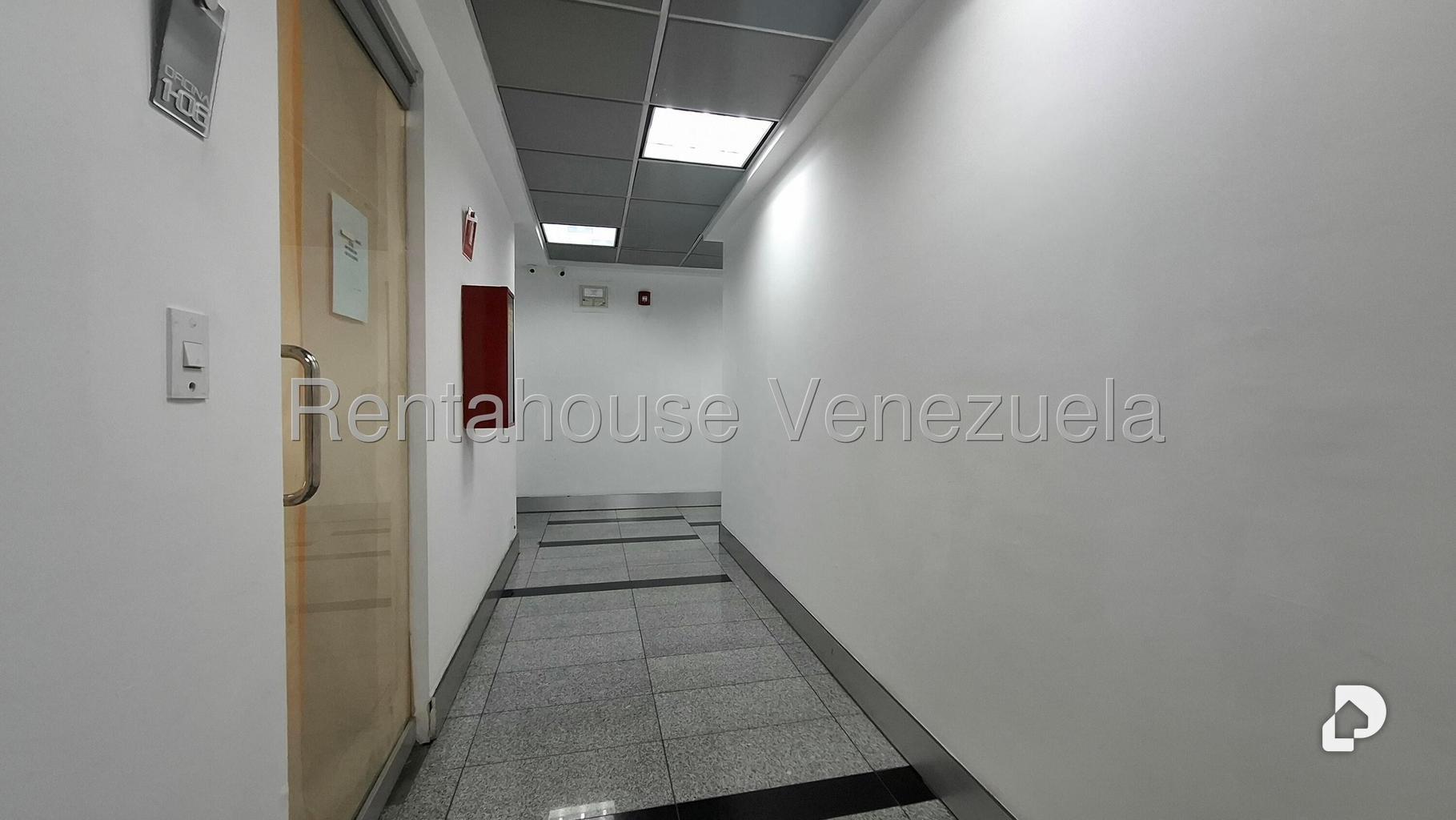 Local comercial en La Trinidad, Caracas – 5