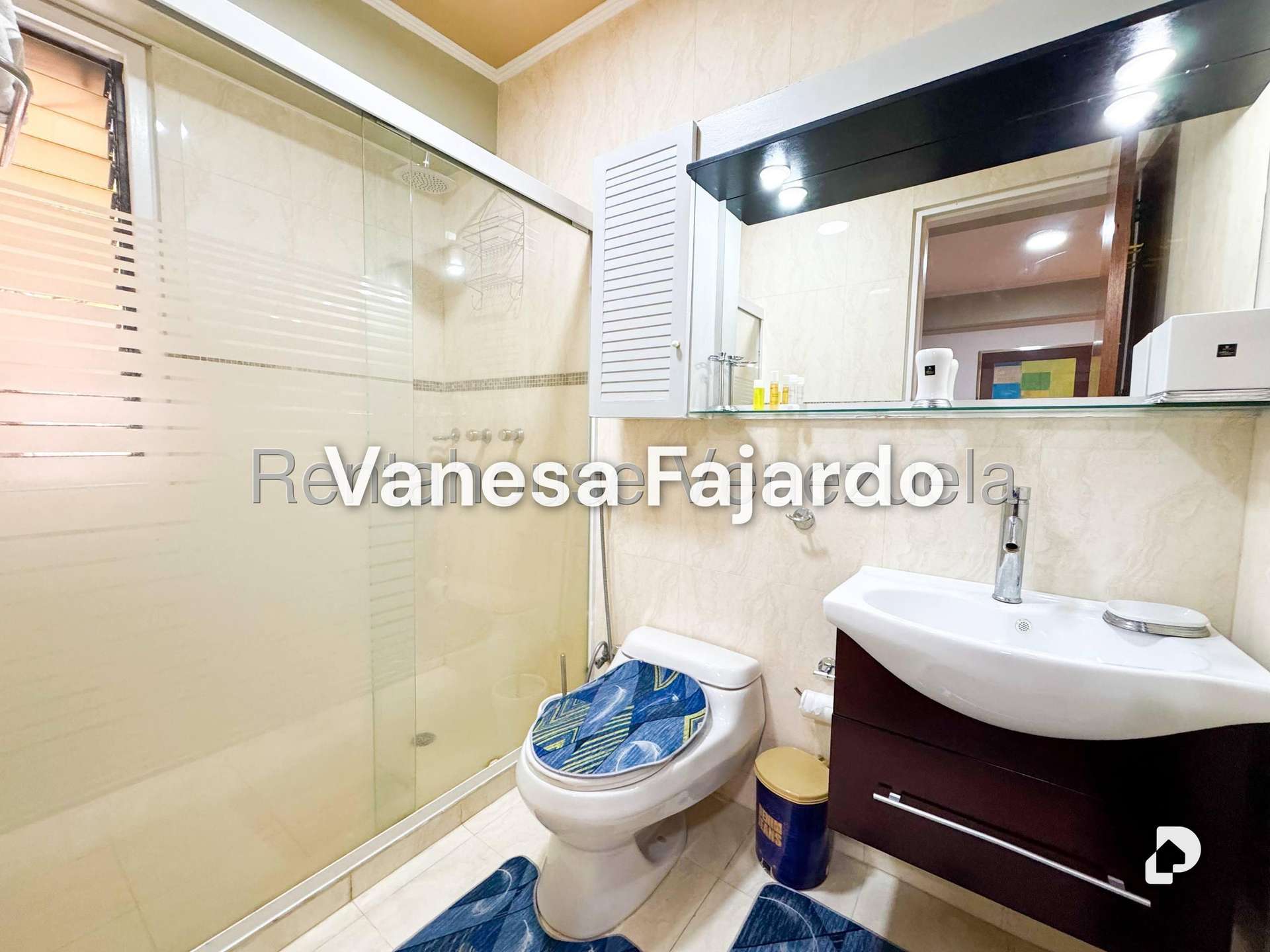 Apartamento en El Rosal, Caracas – 26
