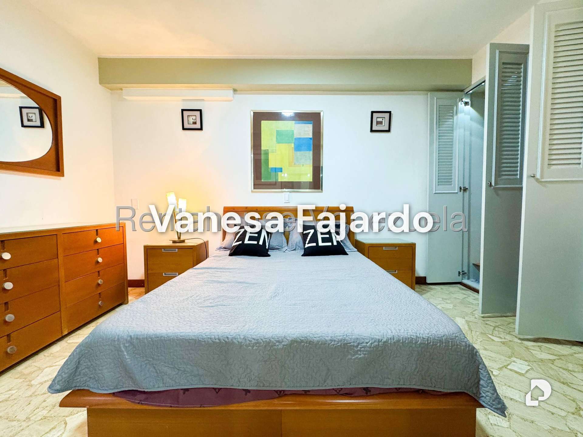 Apartamento en El Rosal, Caracas – 25