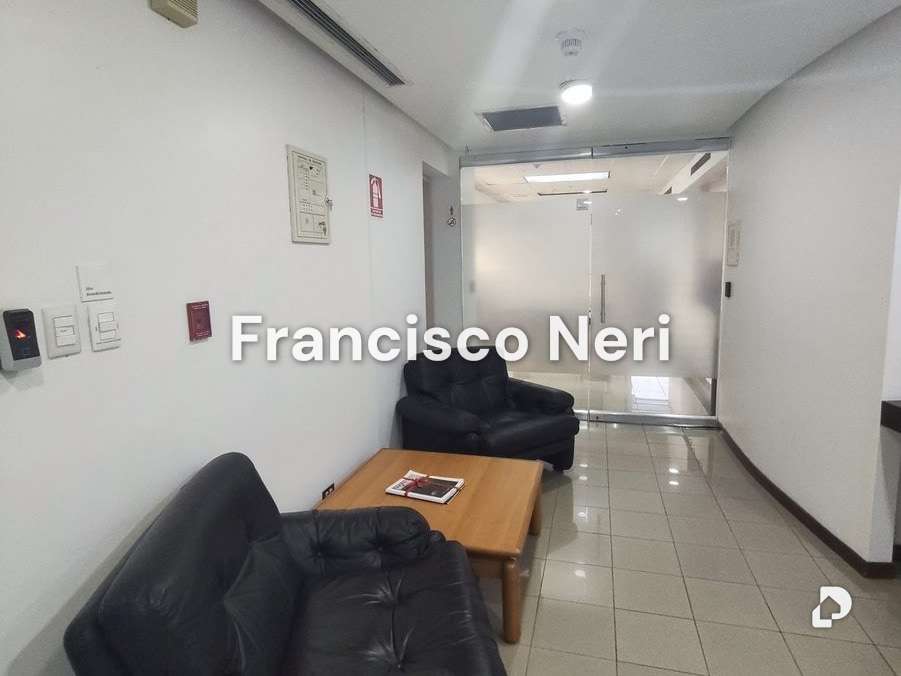 Oficina en Las Mercedes, Caracas – 27