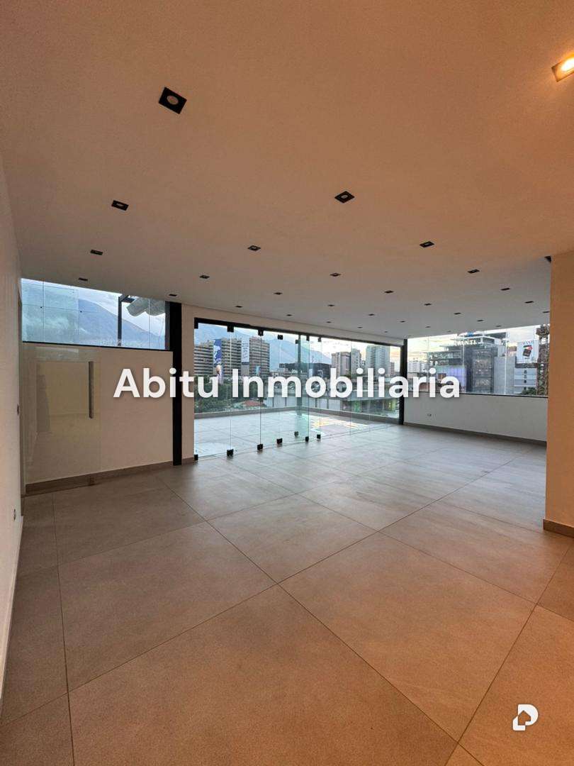 Local comercial en Las Mercedes, Caracas – 7