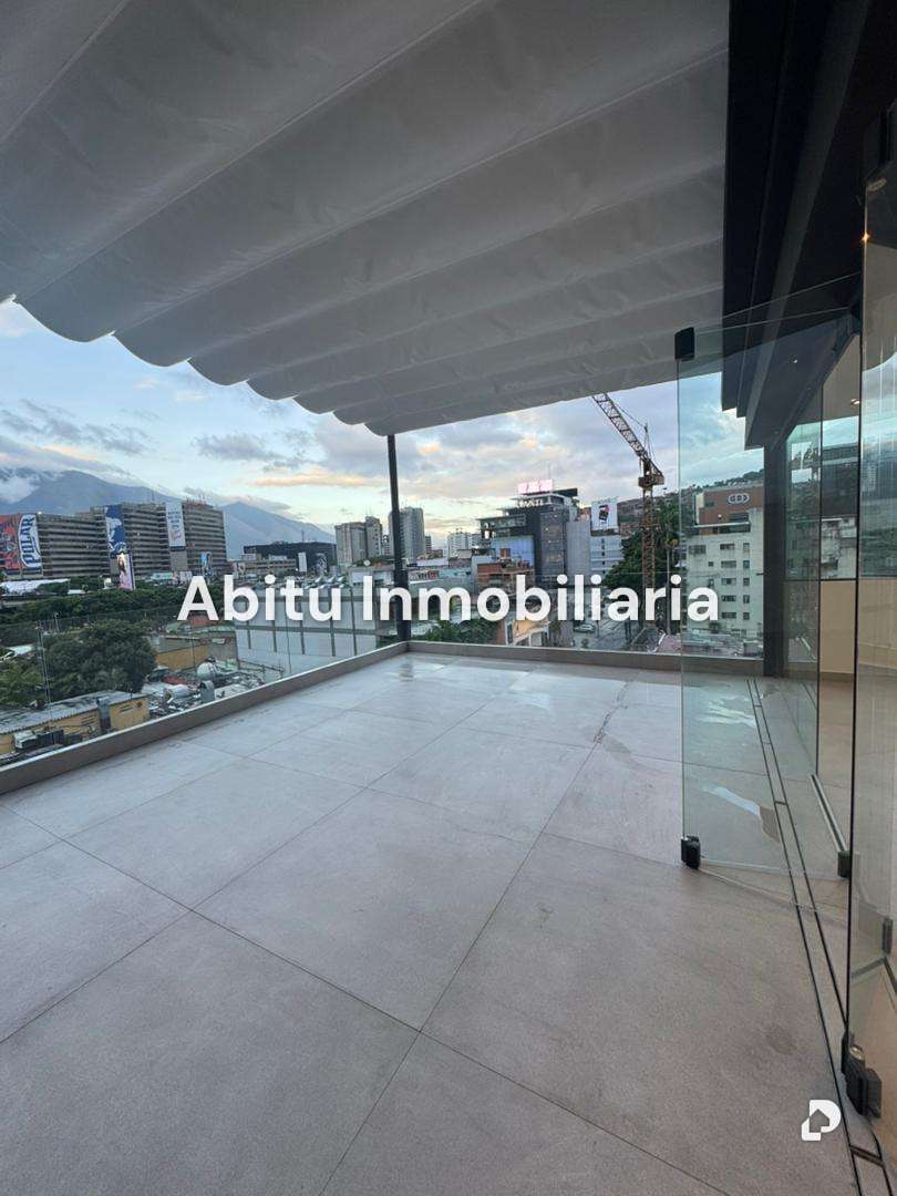 Local comercial en Las Mercedes, Caracas – 10