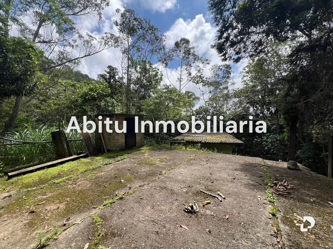 Terreno en Club de Campo, Altos Mirandinos – 1