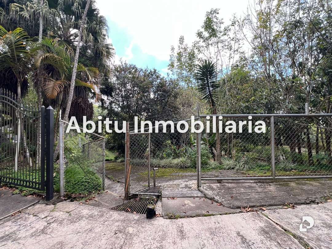 Terreno en Club de Campo, Altos Mirandinos – 3