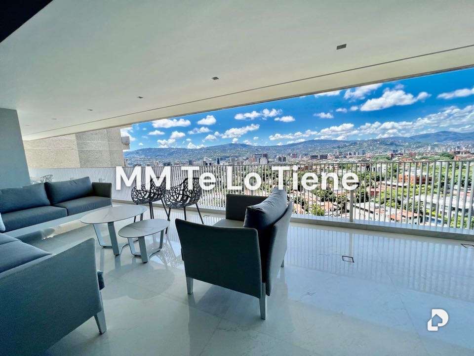 Apartamento en Altamira, Caracas – 2