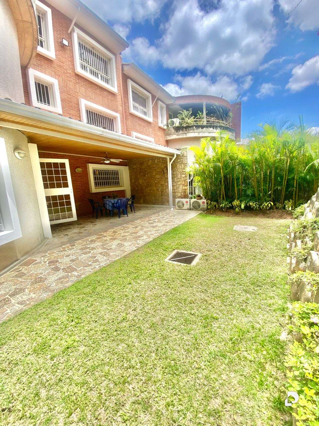 House in La Unión, Caracas – 14