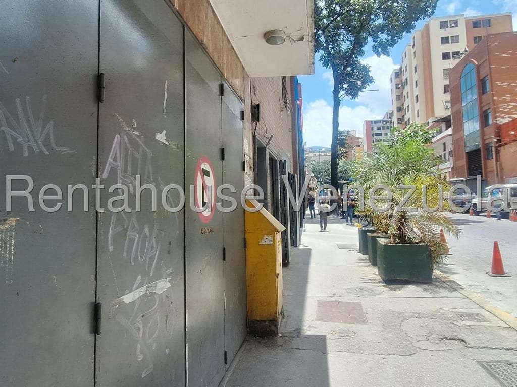 Commercial space in Quinta Crespo, Caracas - 1