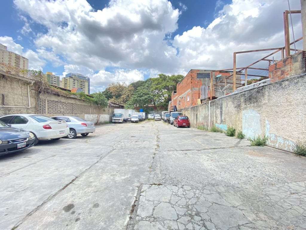 Galpón en Boleíta Sur, Caracas - 1