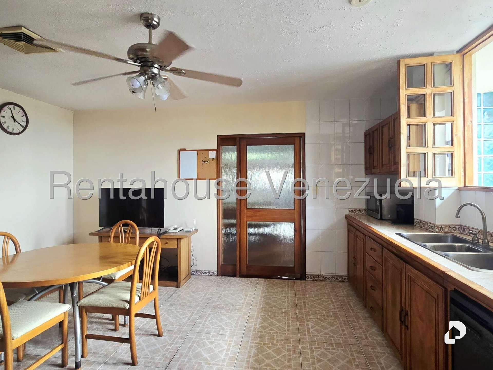 Apartment in Cumbres de Curumo, Caracas – 9