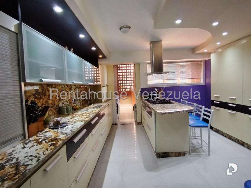 Apartamento en Prados del Este, Caracas – 8