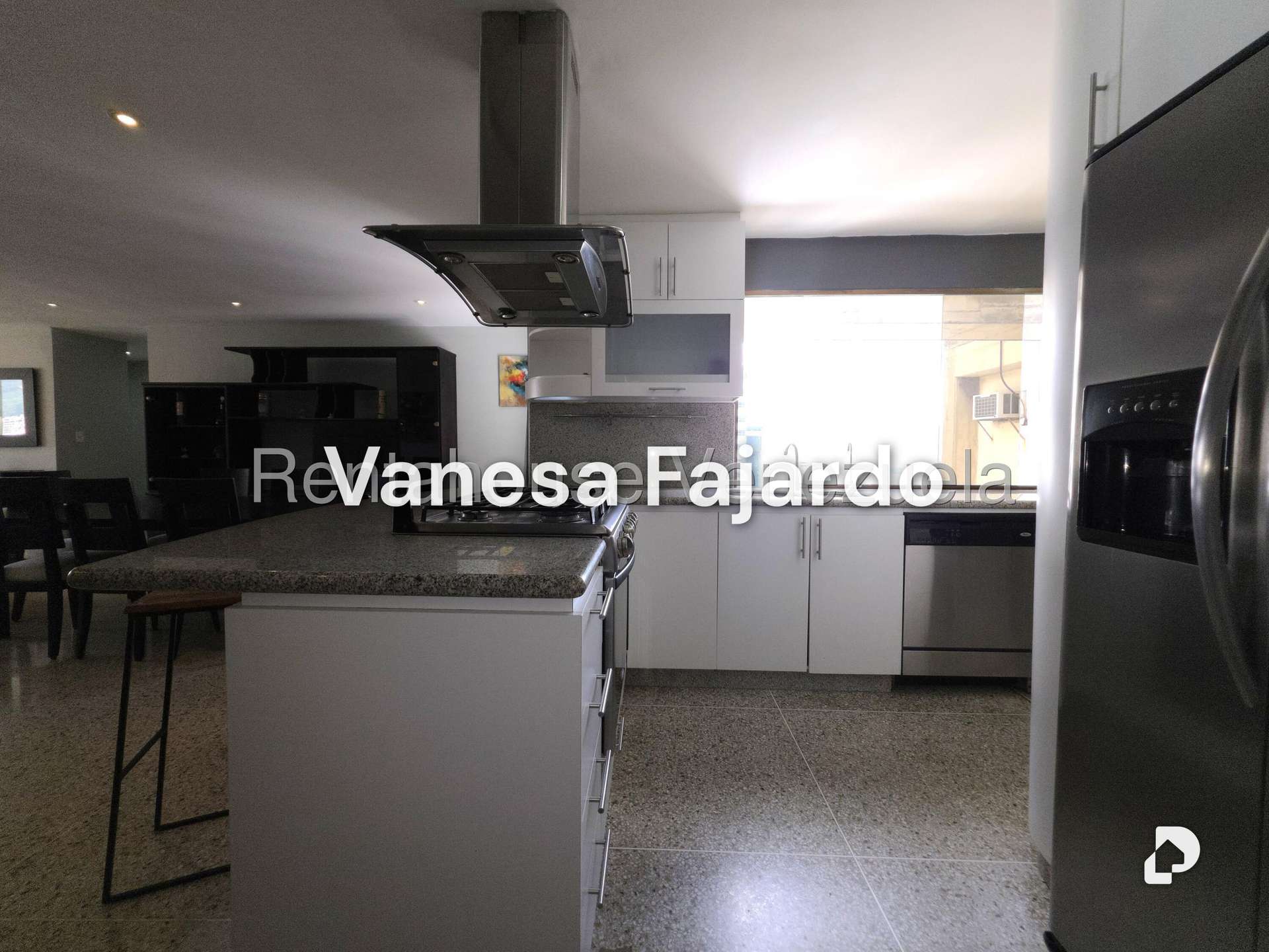 Apartamento en Altamira, Caracas – 11