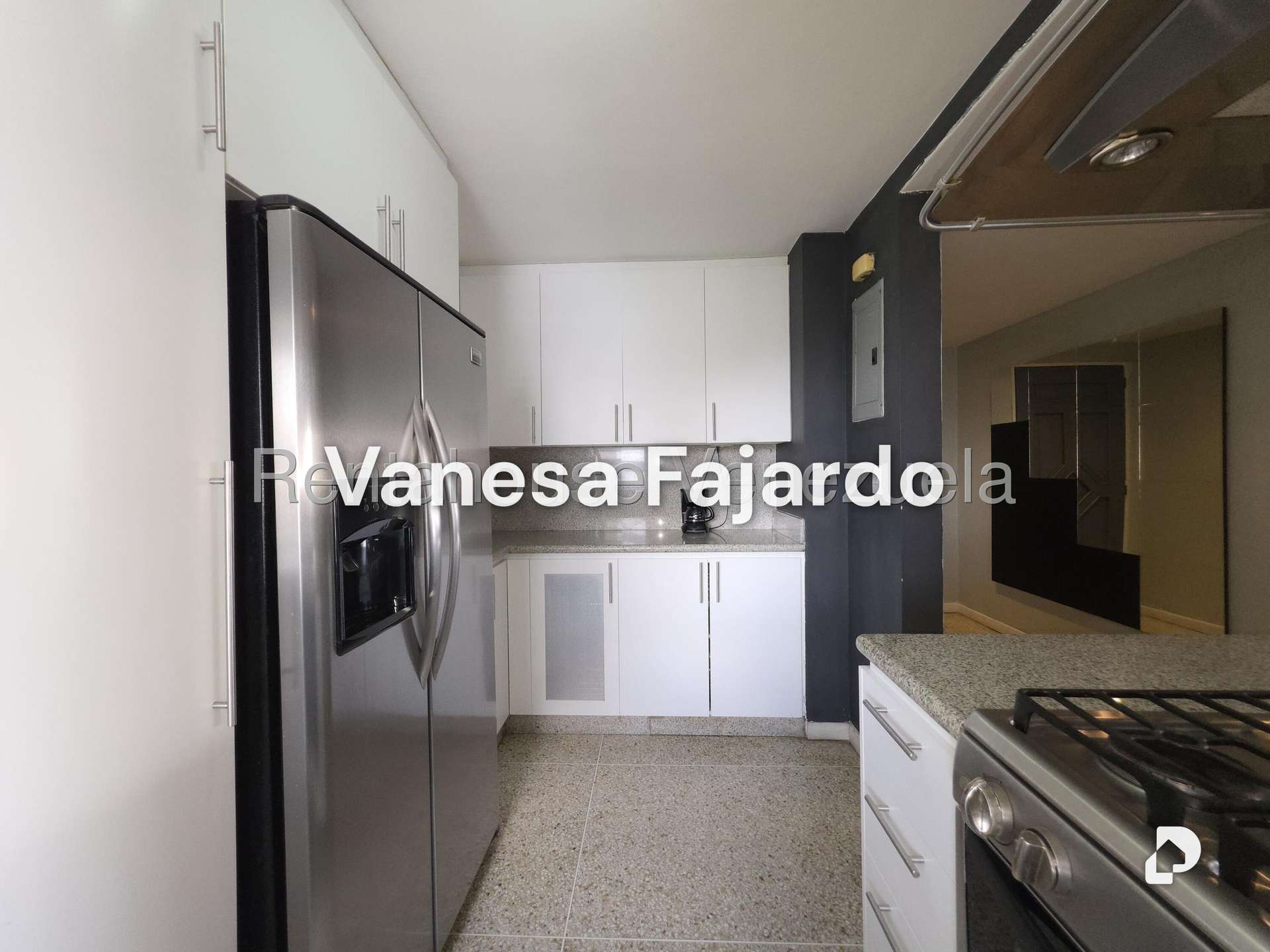 Apartamento en Altamira, Caracas – 14