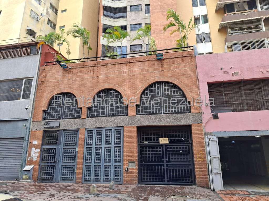 Local comercial en Parroquia La Candelaria, Caracas - 1