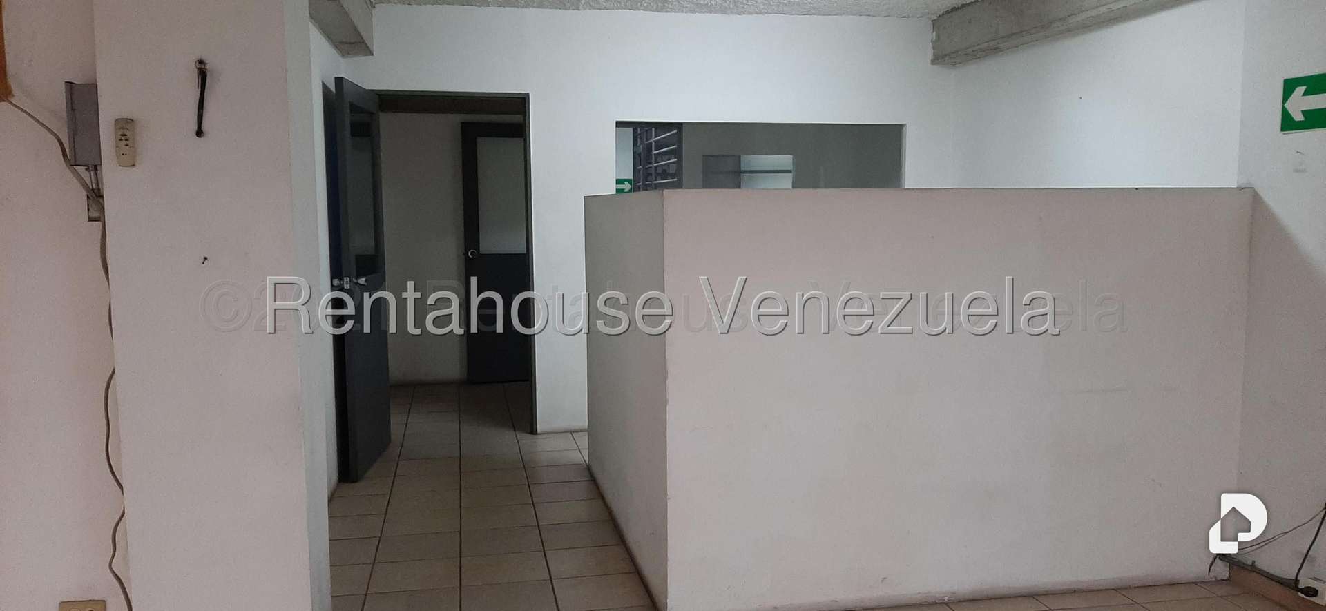 Local comercial en Parroquia La Candelaria, Caracas – 18