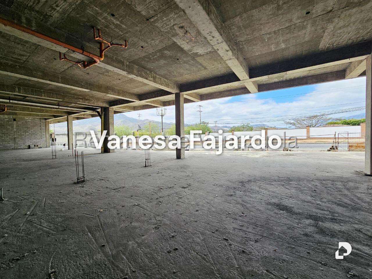 Local comercial en Vega Arriba, Guatire – 18