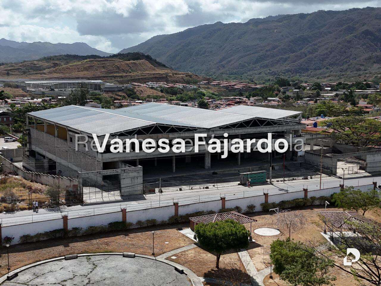 Local comercial en Vega Arriba, Guatire – 9