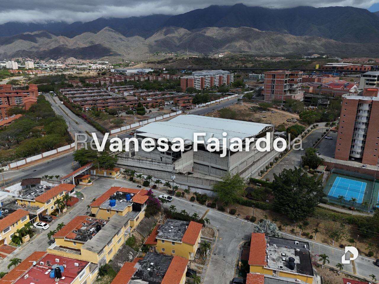 Local comercial en Vega Arriba, Guatire – 10