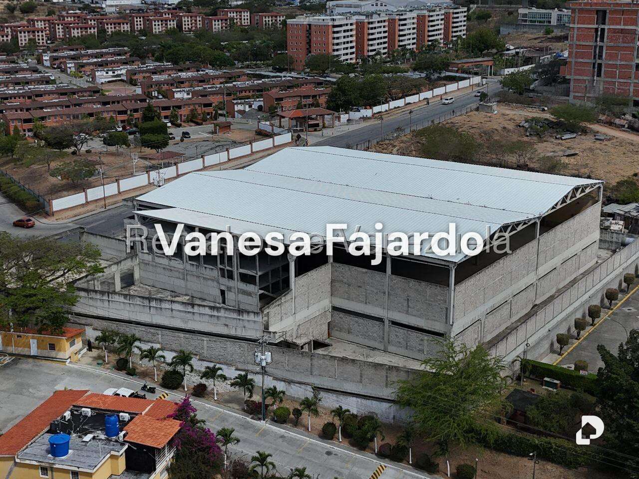 Local comercial en Vega Arriba, Guatire – 11