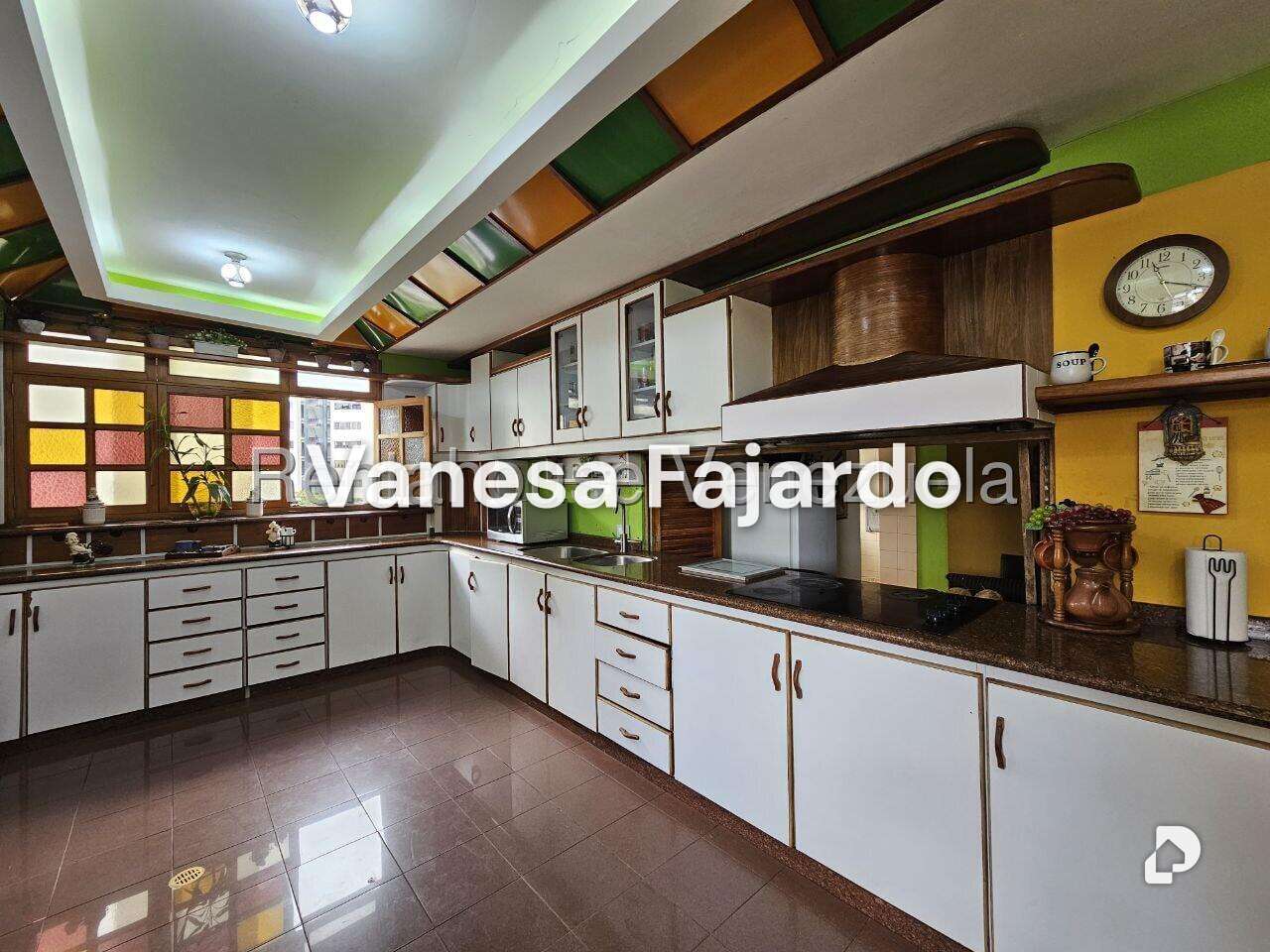 Apartamento en Terrazas del Ávila, Caracas – 18