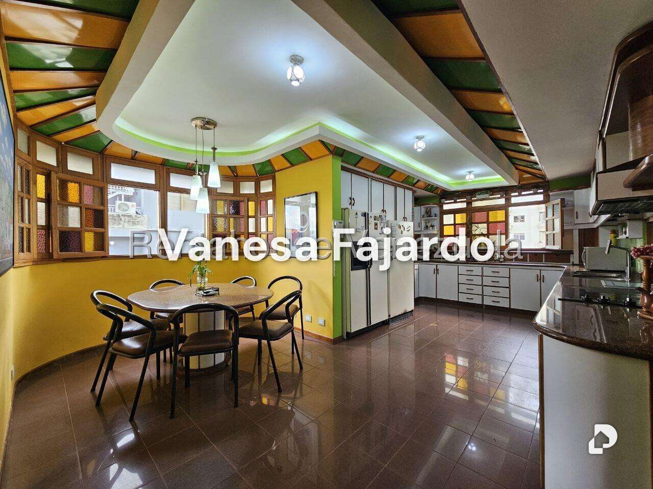 Apartamento en Terrazas del Ávila, Caracas – 16
