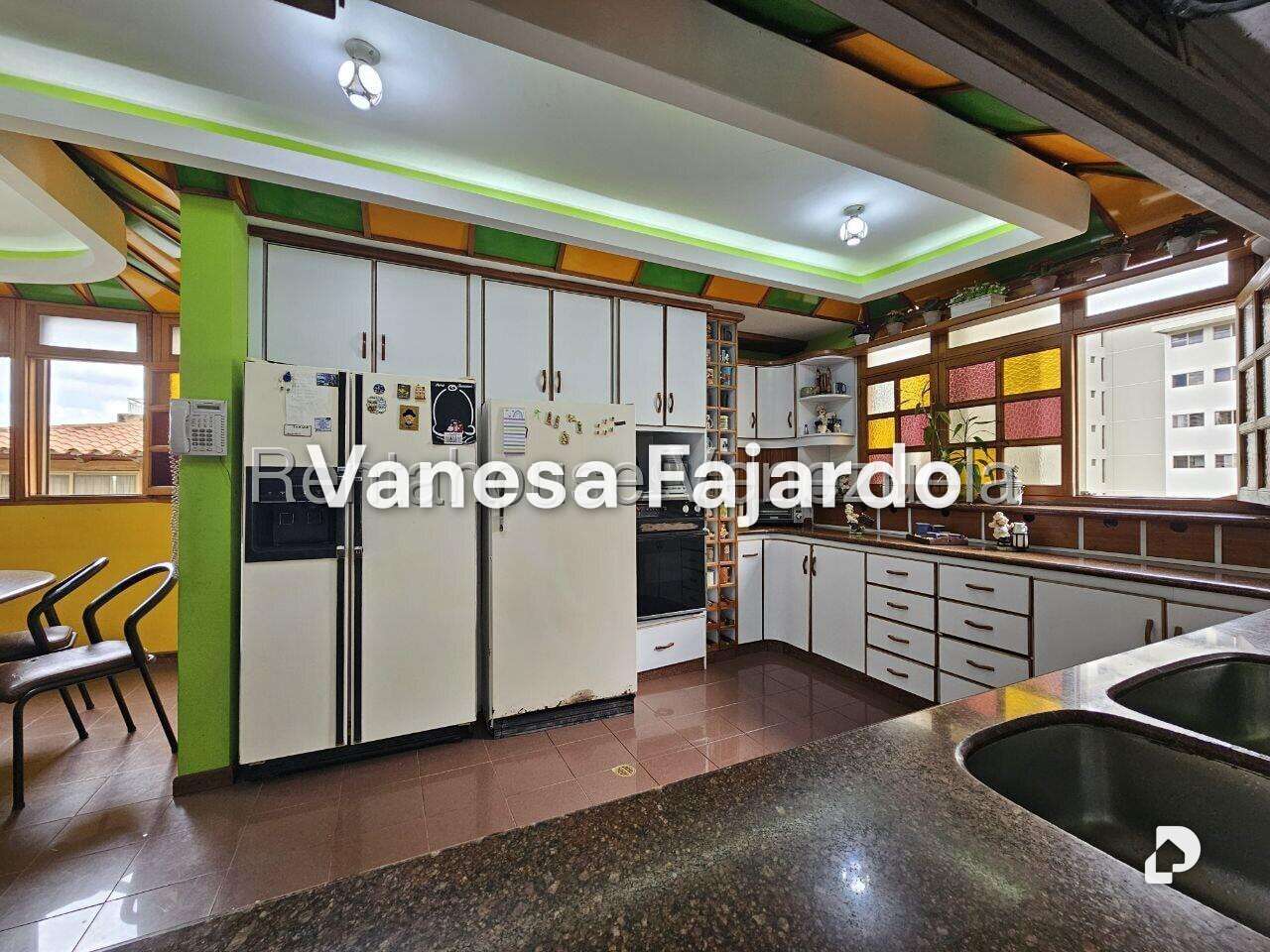 Apartamento en Terrazas del Ávila, Caracas – 22
